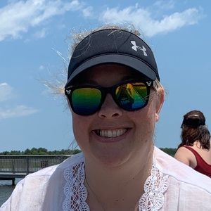 Meet your Posher, Janelle